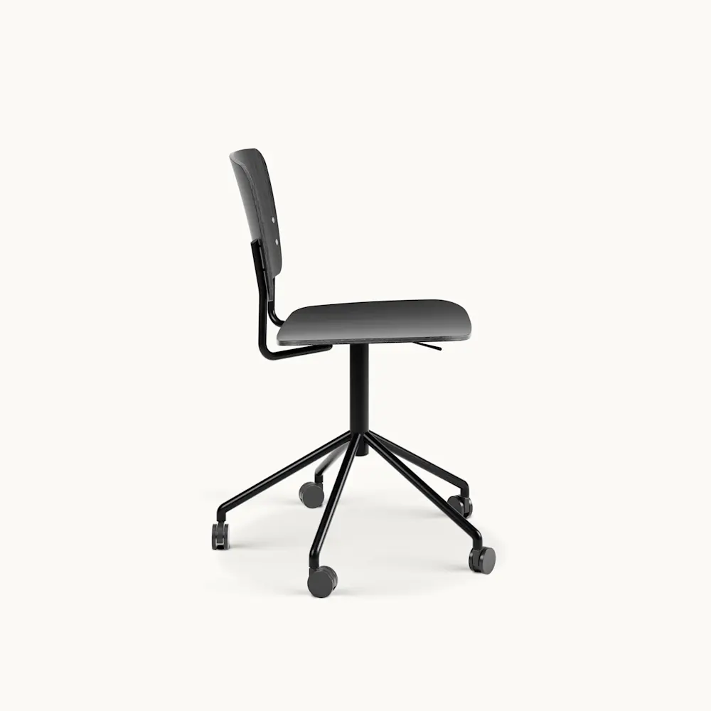 Mono Chairs undefined