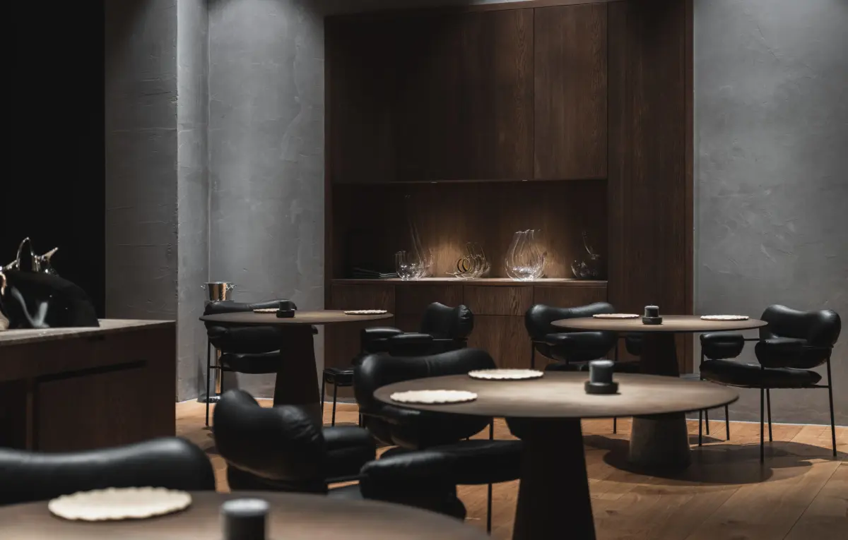 Maaemo Restaurants