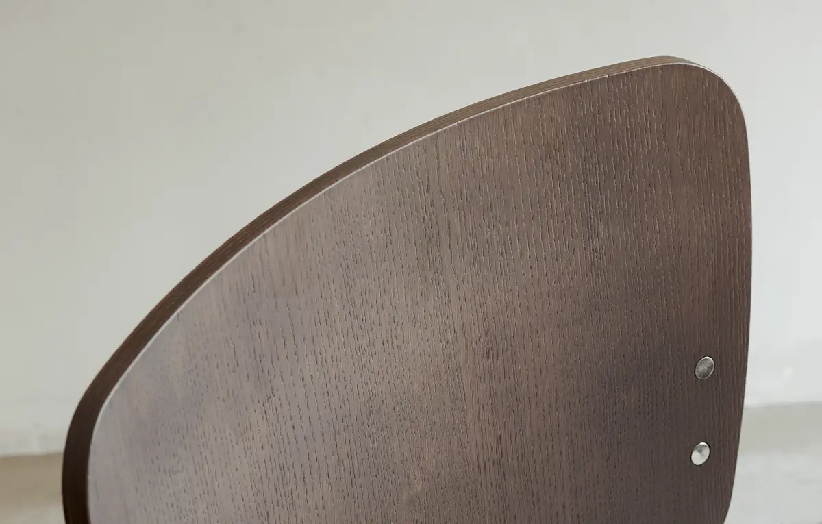 Mono Chairs