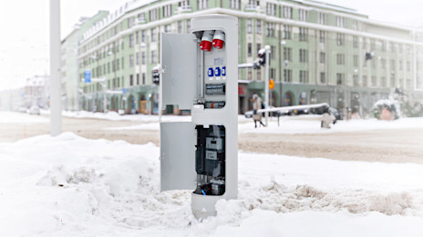 Tapahtumasähköpollarit tuovat virtaa Helsingin toreille ja tapahtumiin