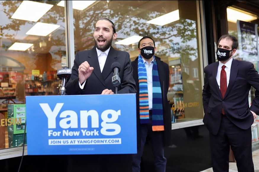 Simcha Eichenstein endorsing Andrew Yang 