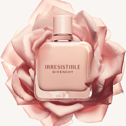 Discover Irresistible Eau De Parfum Nude Velvet