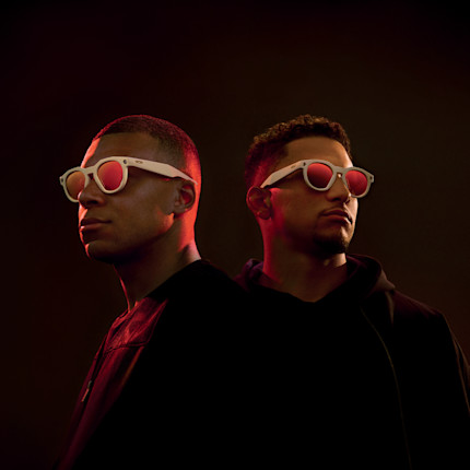 New Collection: Oakley META HSTN