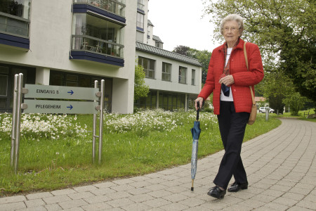 senior-woman-walking