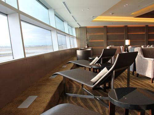 Plaza Premium- Priority Pass Gate 3 C23