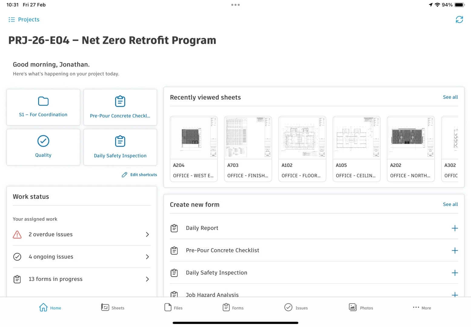 Project dashboard showing shortcuts, recently viewed sheets, work status with overdue issues, and options to create reports or forms.