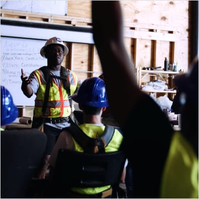 Partnering to build more construction career pathways in Chicago Image