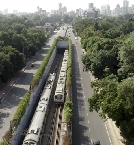 Delhi Metro transforms transit with BIM Background Image