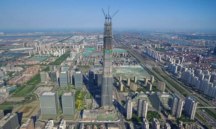 Construction of the Tianjin Chow Tai Fook Financial Center using prefab construction techniques