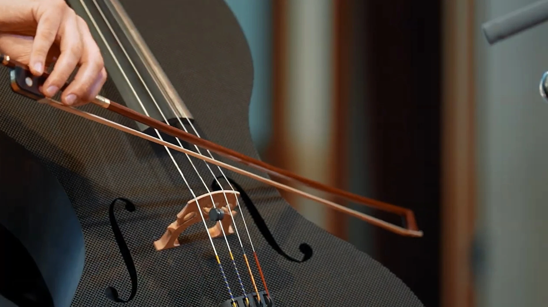 A close up of a violin