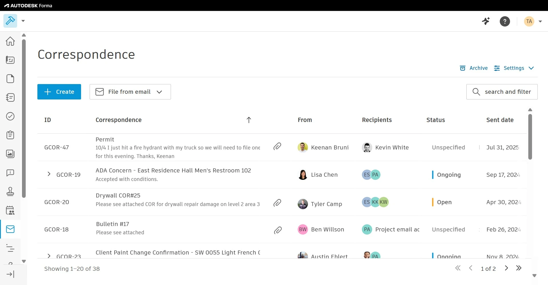 Correspondence dashboard listing project messages with IDs, senders, recipients, attachments, and status.