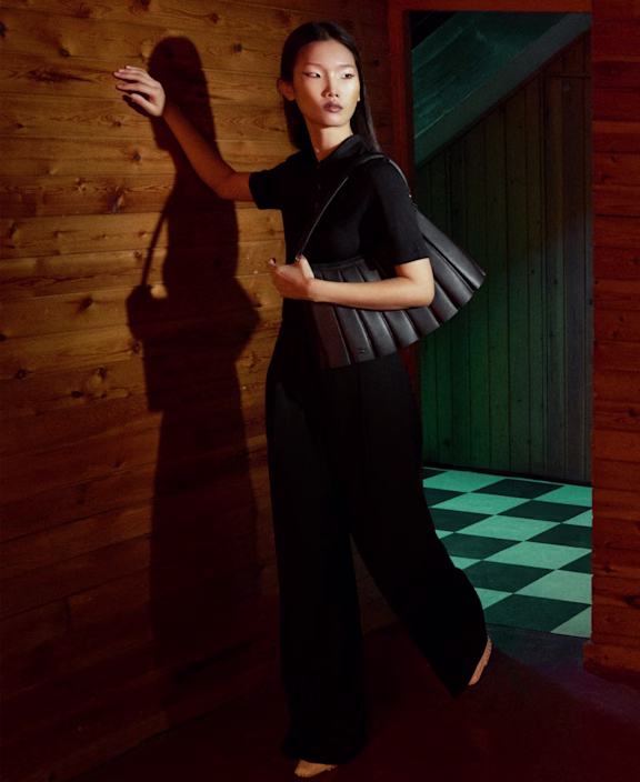 EDITORIALS - AW25 - LAUNCHES: LACOSTE SHOW COLLECTION - FEATURE - GRID - ROW2 - IMG7 - IMG