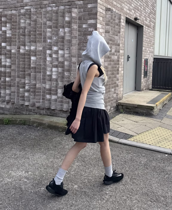 EDITORIALS - SS26 - LAUNCHES: NIKE NOIR - FEATURE - GRID - ROW2 - COL IMG9 - IMG