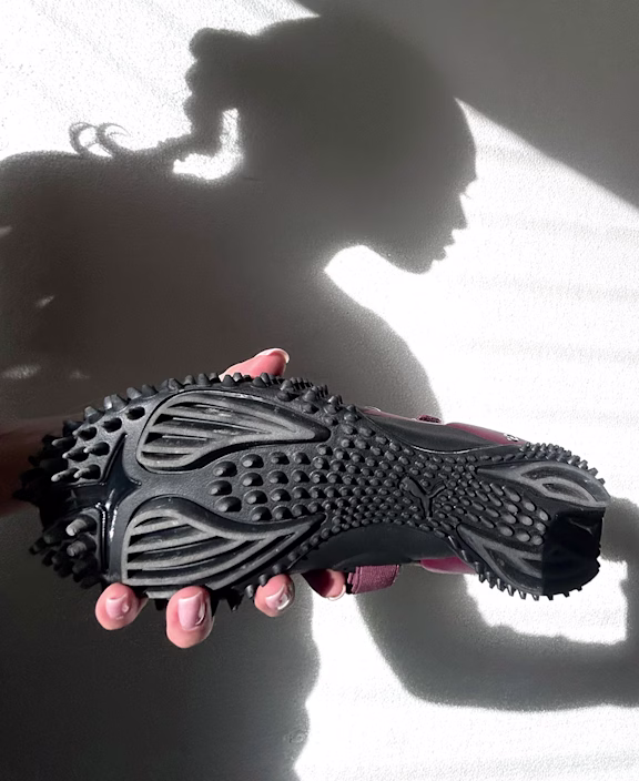 EDITORIALS - AW25 - IN FOCUS: PUMA MOSTRO FEY STUD - FEATURE - GRID - ROW2 - COL IMG 4 - IMG