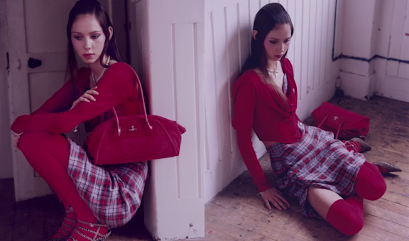 EDITORIALS - AW25 - IN FOCUS:VIVIENNE WESTWOOD - FEATURE - GRID - ROW2 - COL IMG 2 - IMG