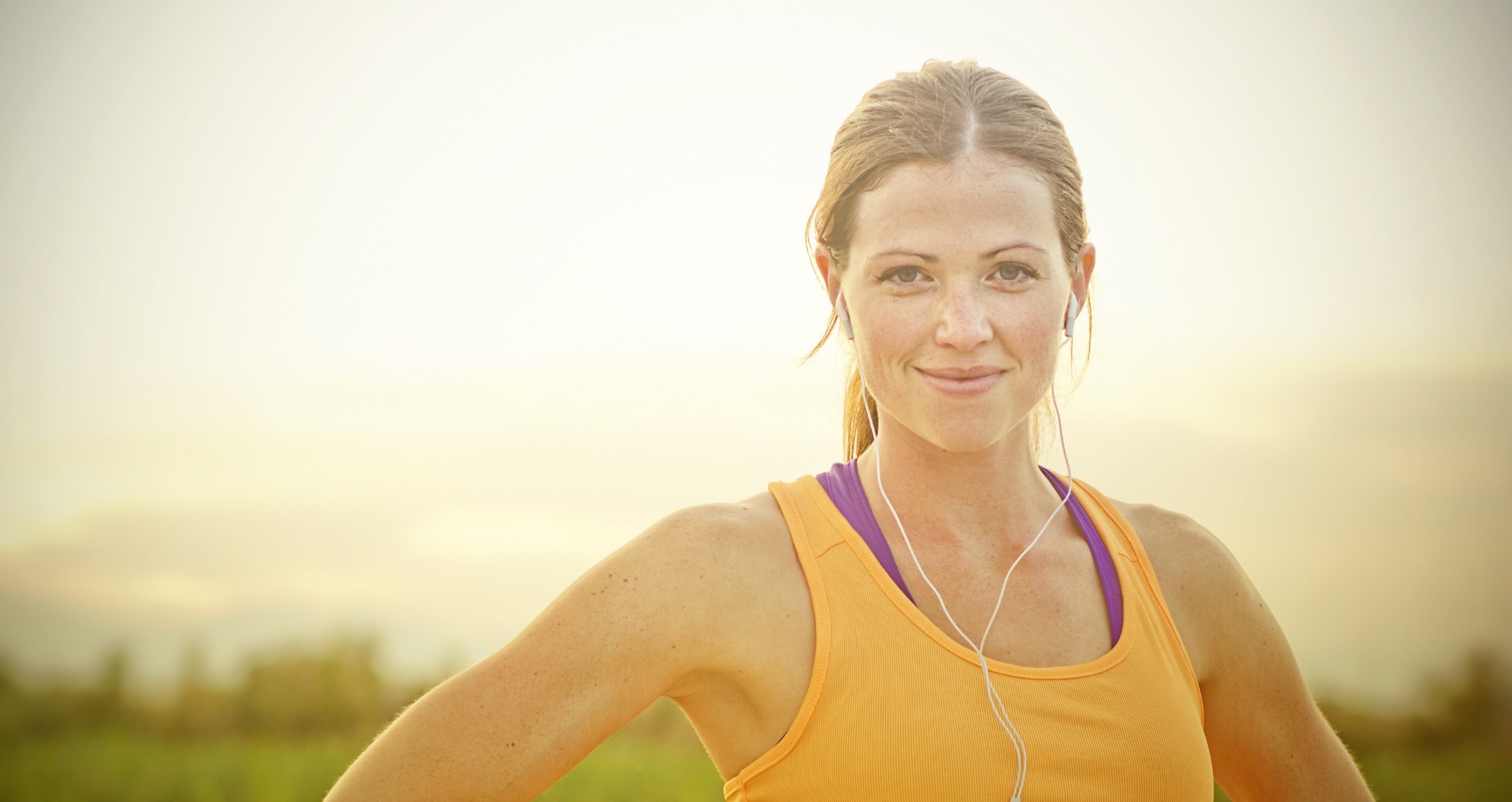 healthy-woman-hands-on-hips-banner