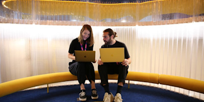 Bulb designer and researcher in a meeting