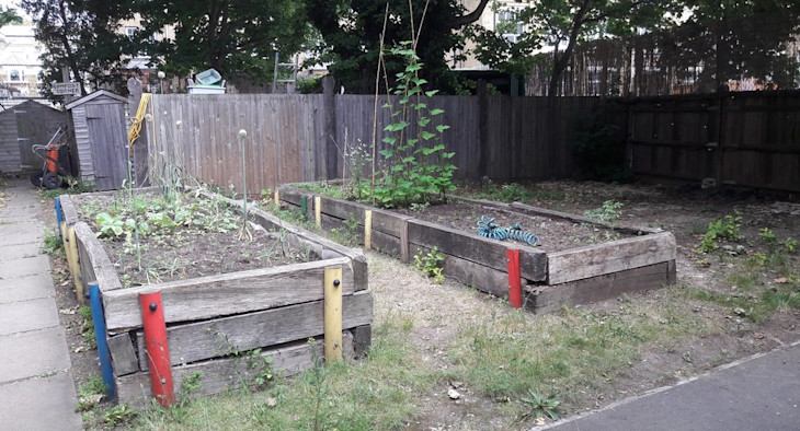 The garden at Chesterton Primary School before