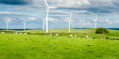 A picture of a wind farm in the UK