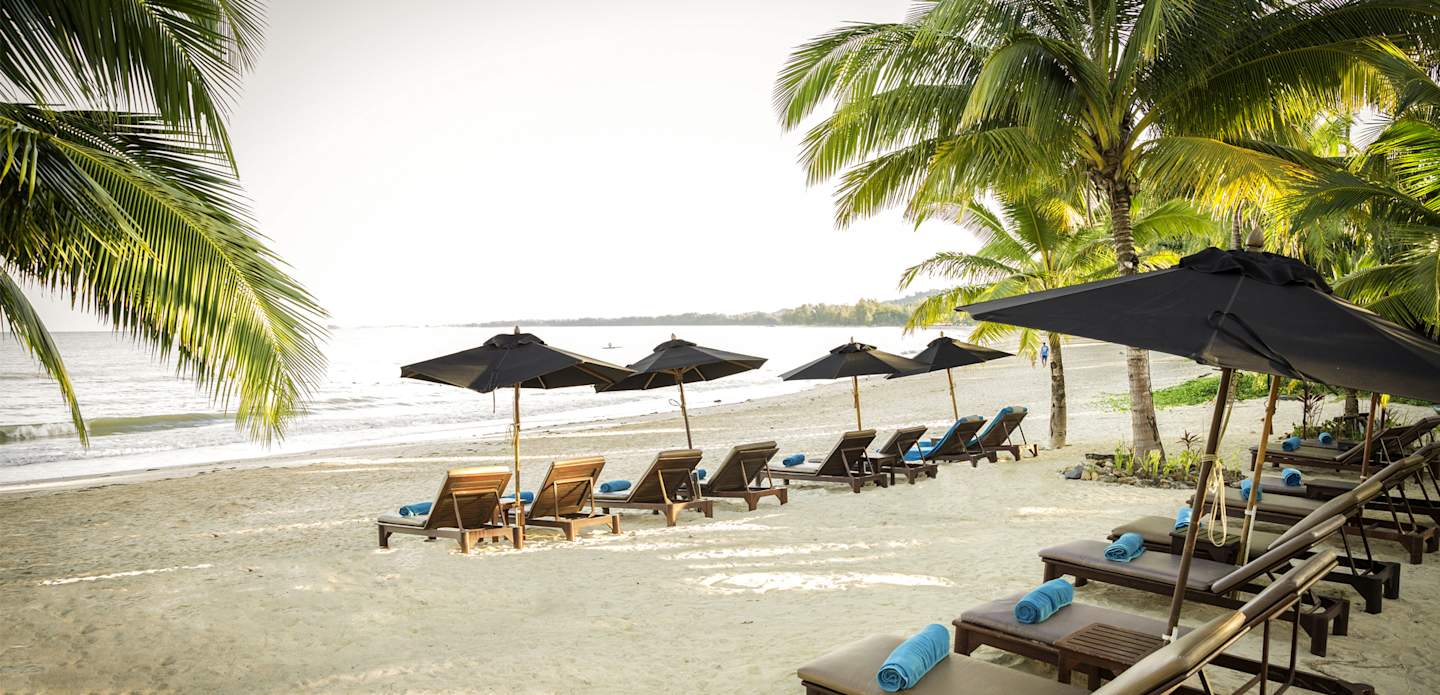 Robinson Club Khao Lak med TUI. Illustrerer herlig sandstrand.