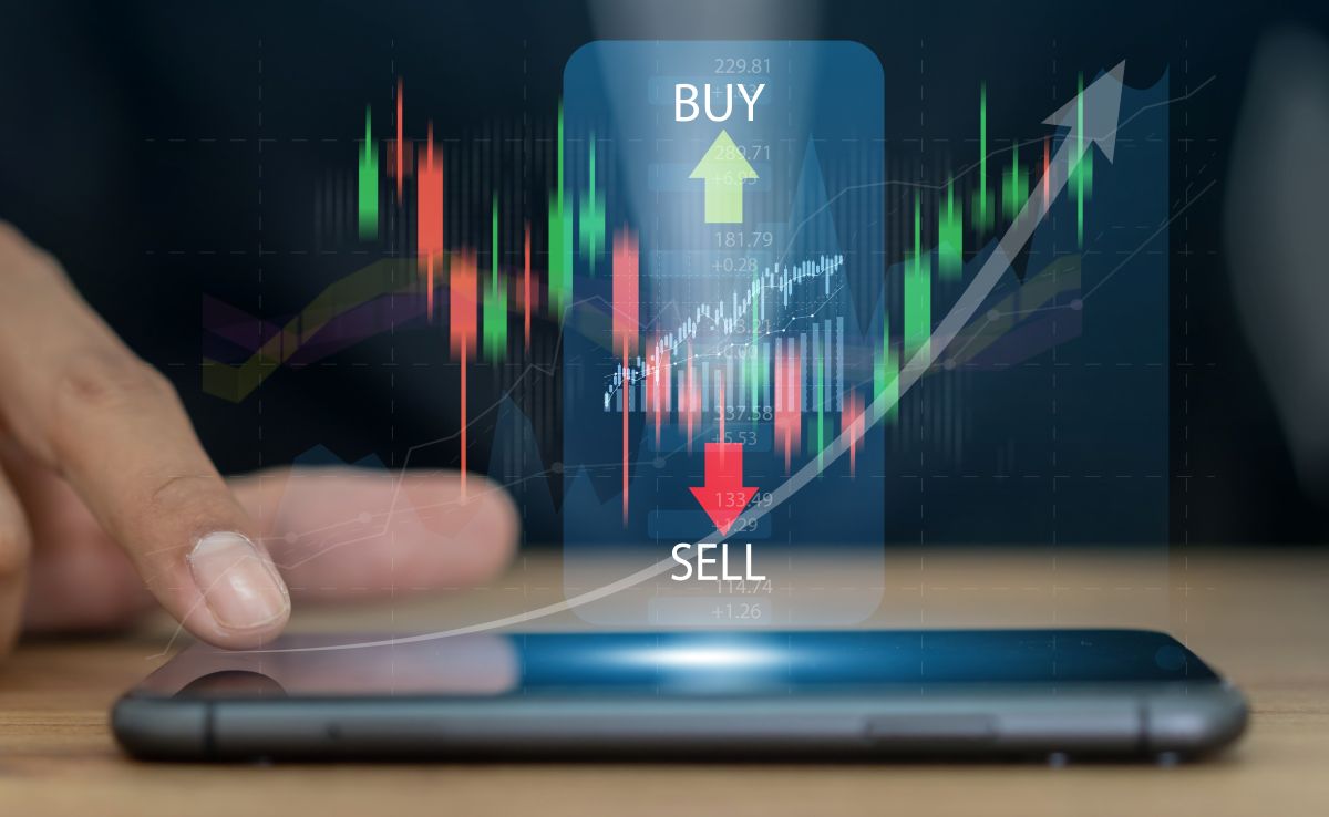 SMASH or TRASH: AMD, XRP, BRK, LITE…