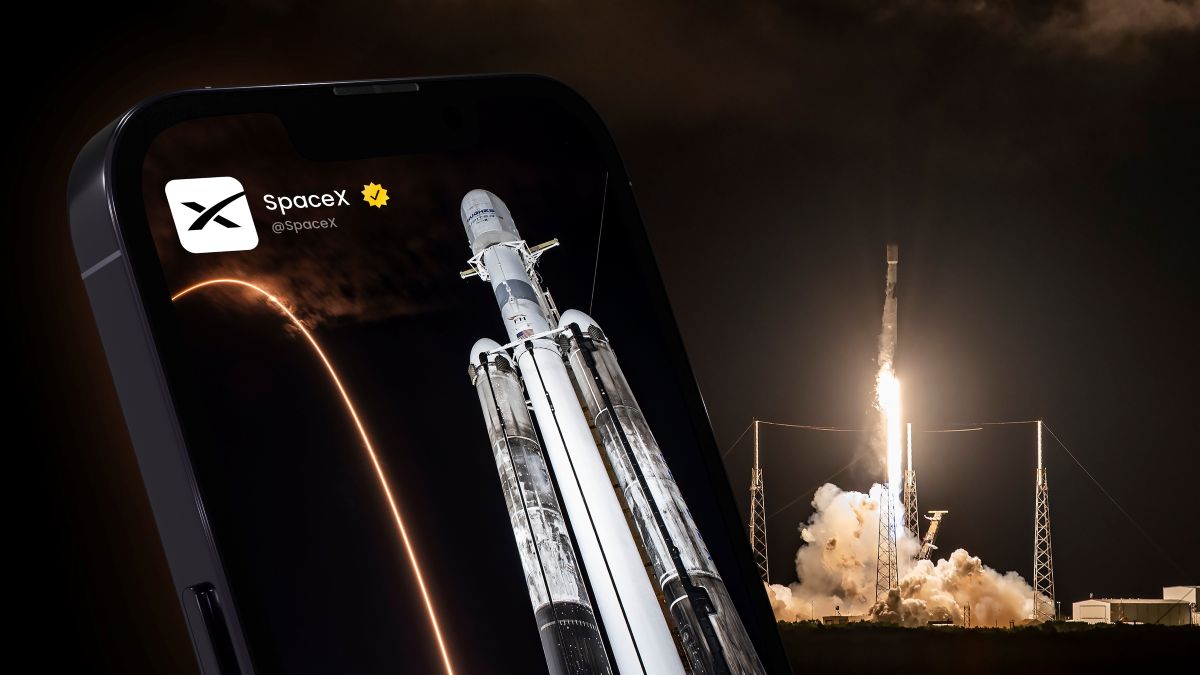 Space Stocks Are BOOMING – Here’s What To Buy