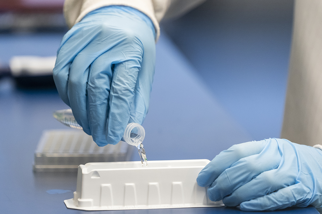 Foundation Medicine Lab