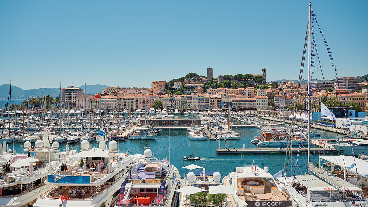 Yachts in the harbour at Cannes.