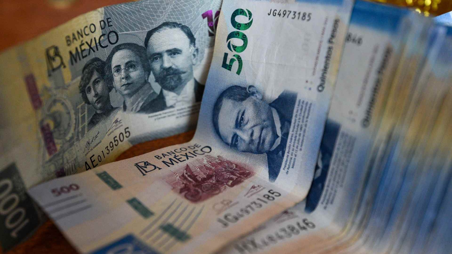 sat-pagos-mexico-peso