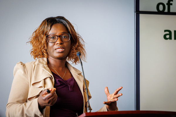 Lidya Konlan presenting her innovative approach to empowering women.