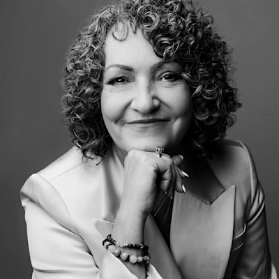 Ellyn Winters-Robinson, Marketing and Communications Mentor.