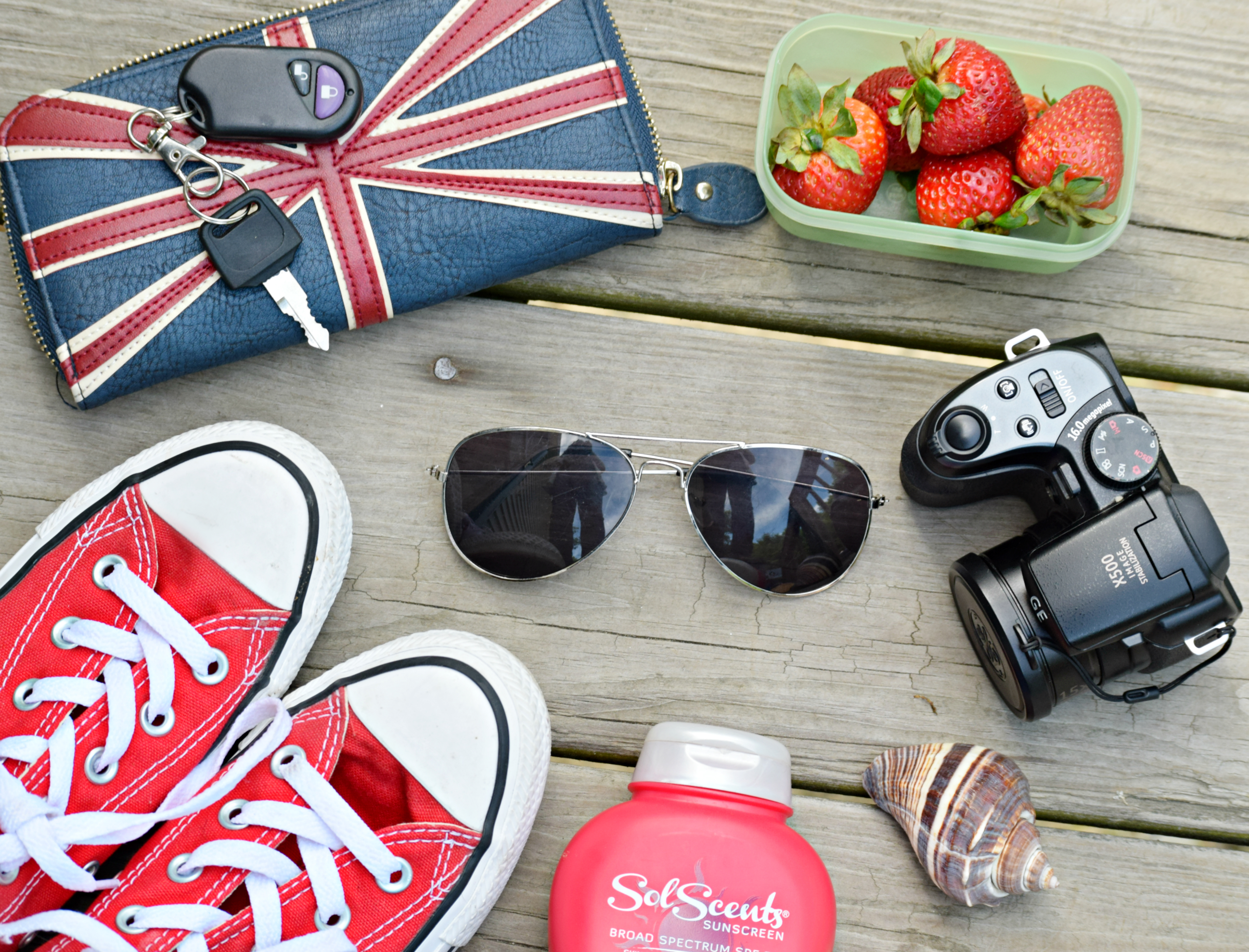 summer-adventures-await t20 4JA2Gv