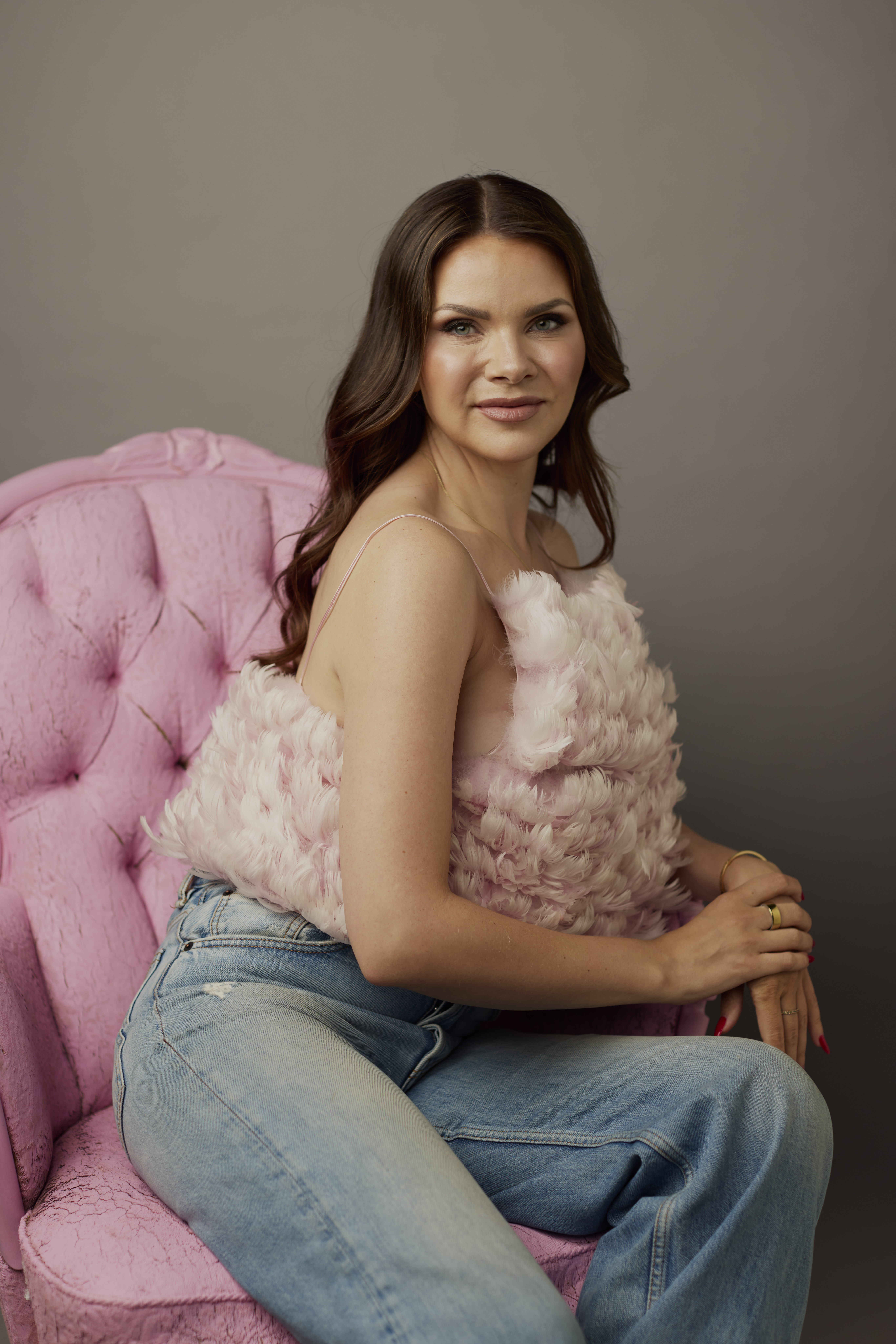 Julkisuudella on ollut myös kääntöpuoli, Vivian Nick sanoo. Hänen ulkonäköään ja persoonaansa on kommentoitu negatiivisesti. (Kuva: Sanna Lehto)