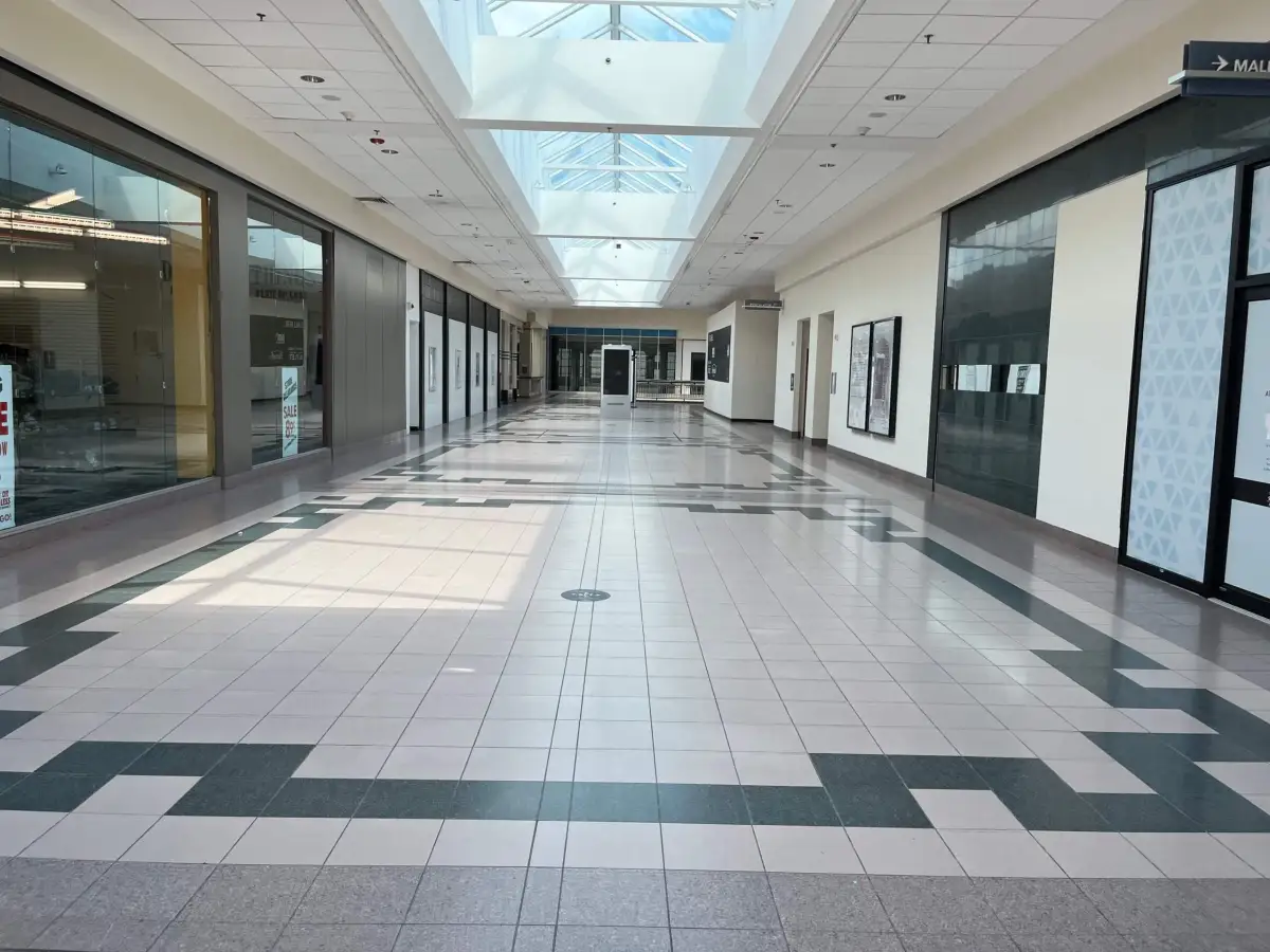 Amazon eyes Massapequa as county approves subdivision of Sunrise Mall property