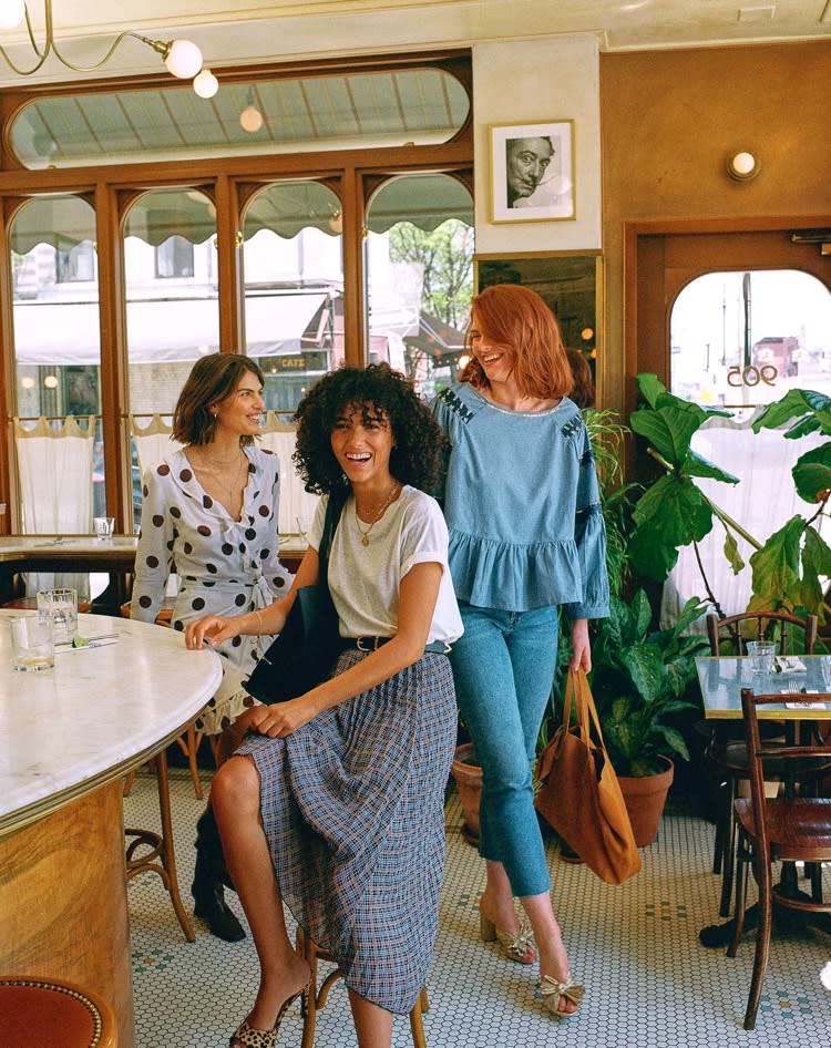 Enjoy a happy hour with friends, wearing pleated skirts and wrap dresses.