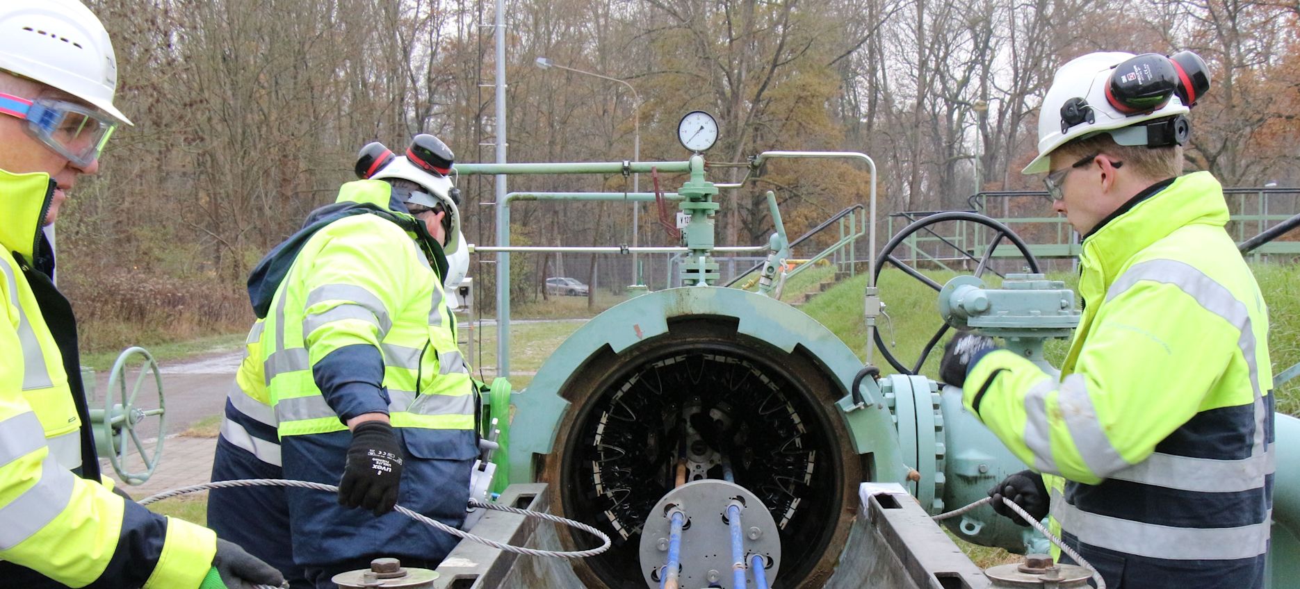 Image of inline inspection operation