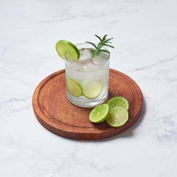 Caipiroska Cocktail Recipe_HeroImage_AltText