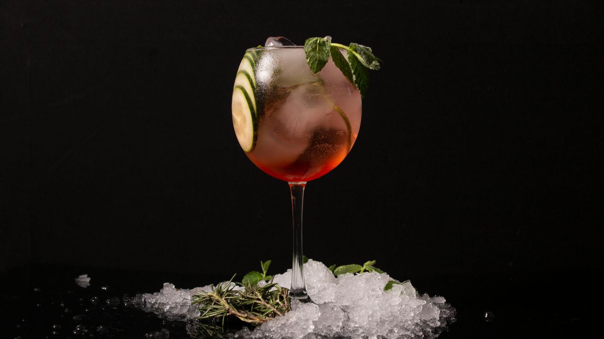 Winter spritz in a large wine glass