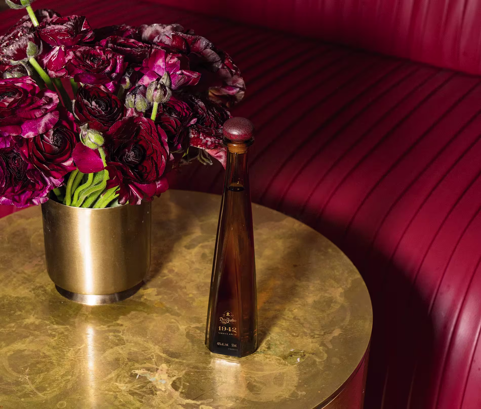 Don Julio 1942 Mini 50Ml Lifestyle