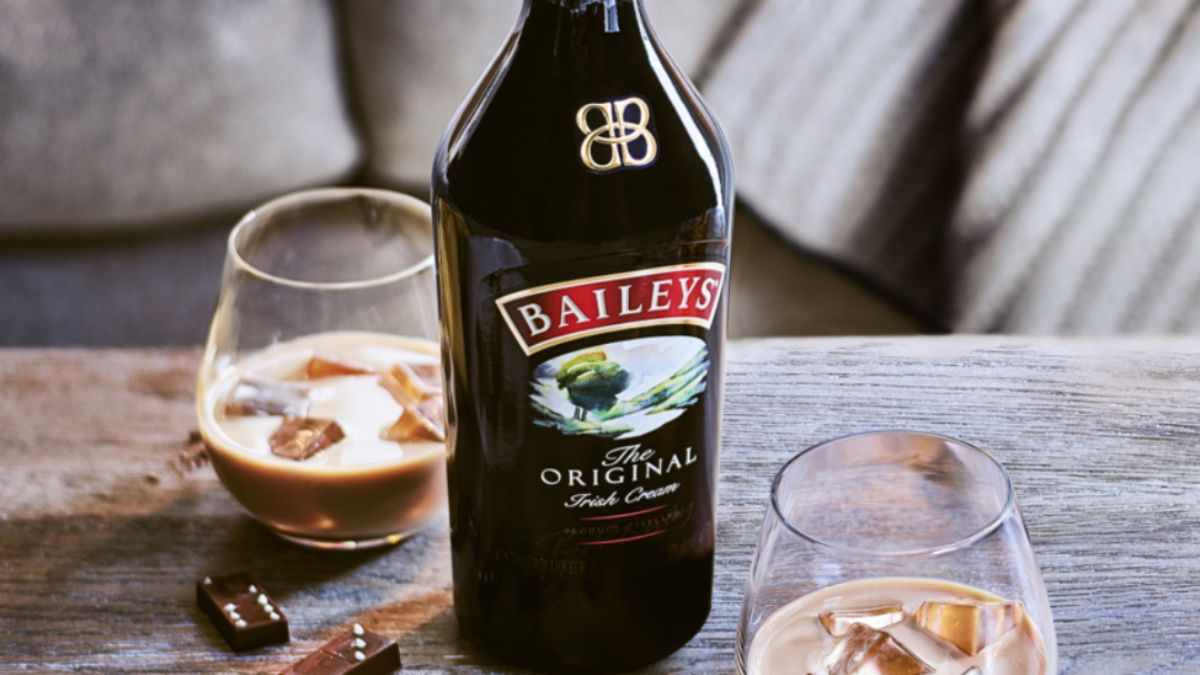 Baileys Coffee based cocktails for summer_Hero_AltText