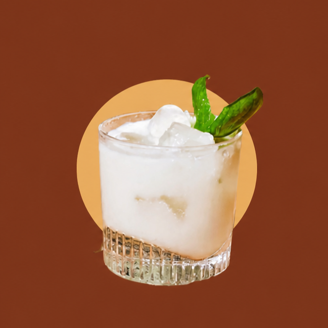 A double old fashioned glass with ice and a mint garnish next to text listing cocktails suitable for this glass type: old fashioned, sazerac, negroni, whiskey smash.