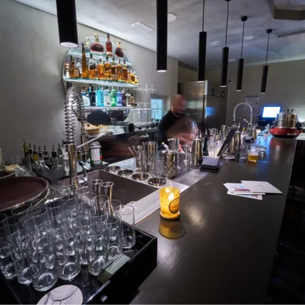 Barra Moonlight Experimental Bar