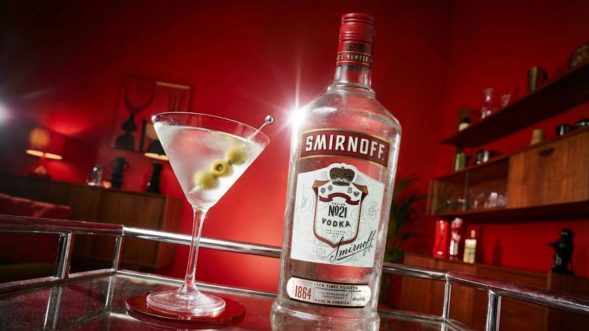 Vodka Flavours List: Easy Home Bar Experiments To Infuse Vodka With Your Own Flair_HeroImage_AltText