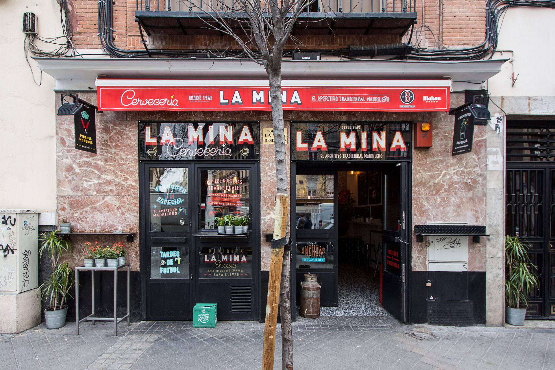La Mina - hero