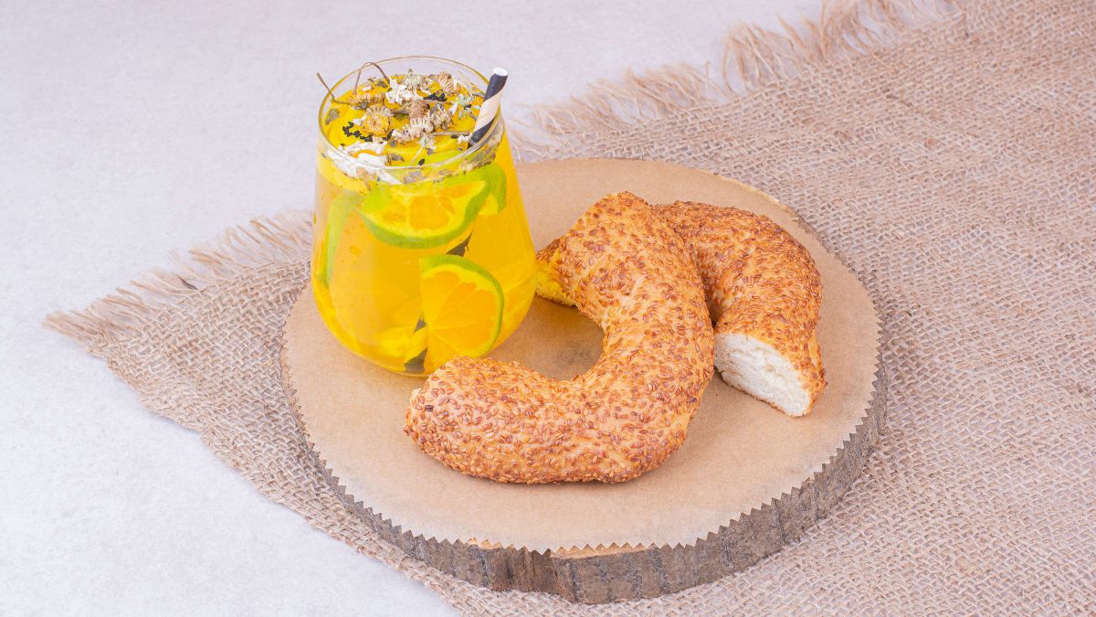 5 Umami Flavour Cocktails That Pair Surprisingly Well With Eggs Benedict_HeroImage_AltText