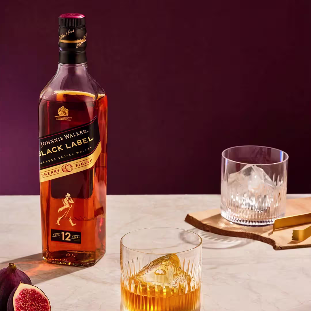 Johnnie Walker Black Label Sherry Finish whisky escocés de mezcla 70cl