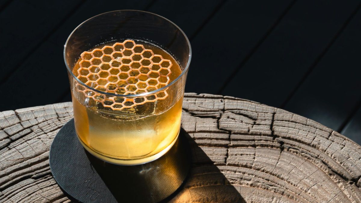 Organic Honey Guide: How To Choose Eco-Friendly Options For Drinks_HeroImage_AltText