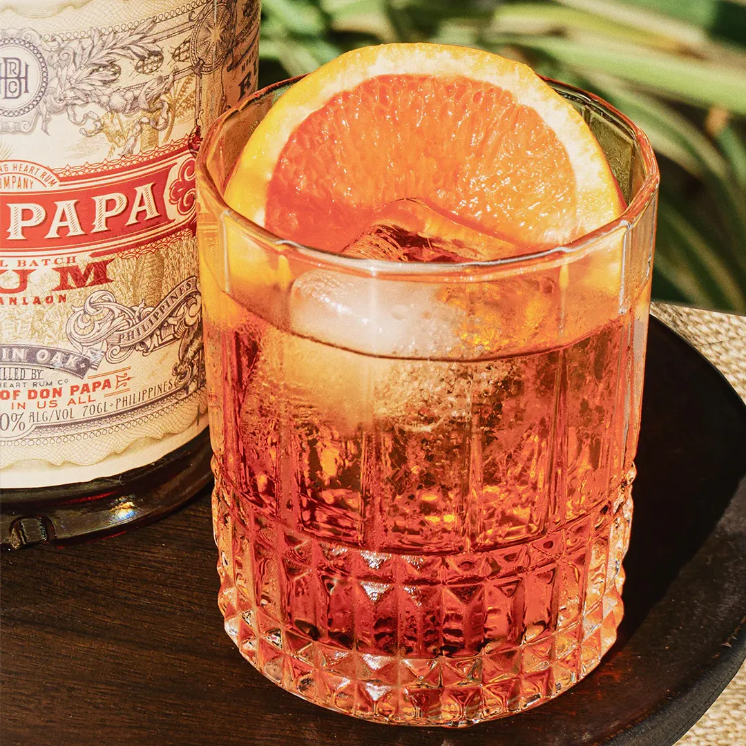 Papa Negroni Hero Image
