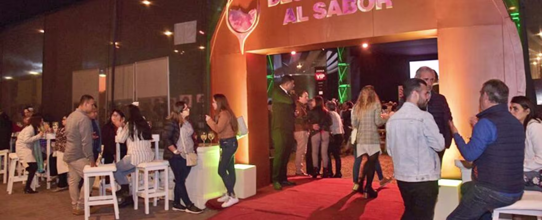 Barra de Johnnie Walker Blond en Destinos al Sabor