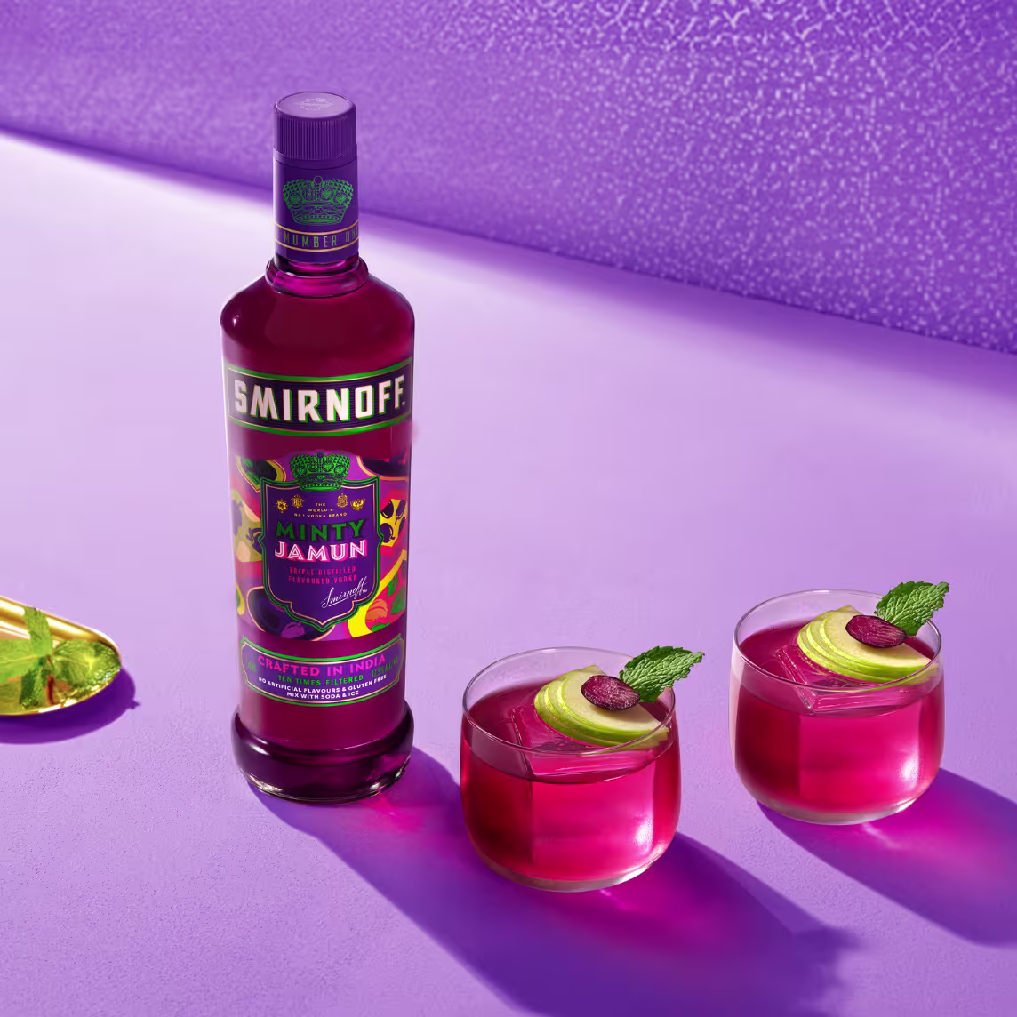 Smirnoff Deep Purple Cocktail_HeroImage_AltText